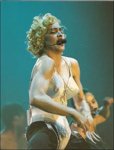 C'est une super-star...