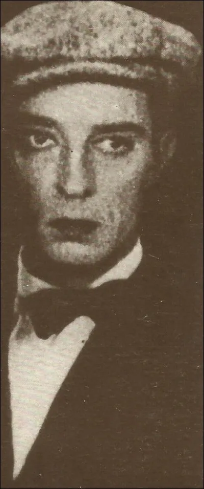 Sans rire, découvrez cet homme, c'est...