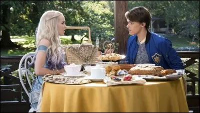 Pourquoi Mal part-elle d'Auradon ?