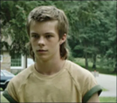 Henry Bowers est gentil avec le Club des Ratés.