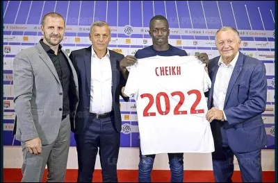 Pape Cheick Diop venait à peine d'avoir 20 ans lors de son transfert du Celta Vigo jusqu'à Lyon. Combien a coûté son transfert ?