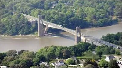 Quel nom porte ce pont ?