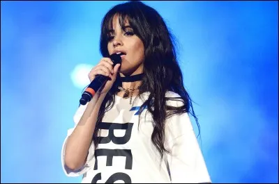 Laquelle de ces chansons figure-t-elle réellement dans la discographie de Camila Cabello ?
