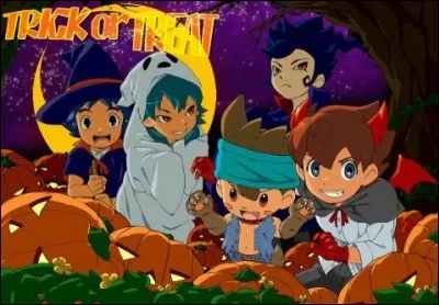 Quel est le nom du garçon déguisé en fantôme ?