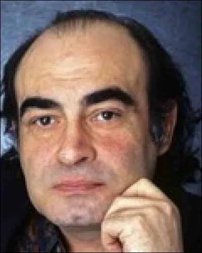 Quel est cet acteur des années 1980-90, du cinéma, de la télévision et du théâtre, aussi à l'aise dans les rôles d'hommes inquiétants que de personnages comiques ?