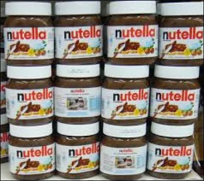 Combien de salariés travaillent dans cette usine ?