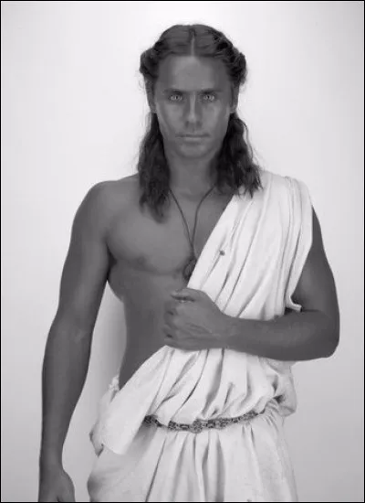 Compagnon et ami fidèle d'Alexandre le grand. Qui est-il ?