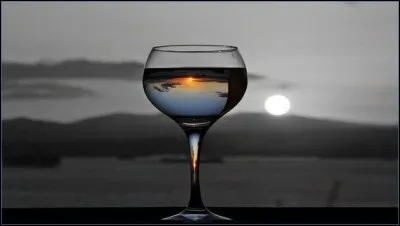 Si vous souhaitez boire un verre de vin rouge, quel vin ne vous servira-t-on jamais ?