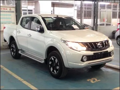 Quelle est la marque de cette voiture ?