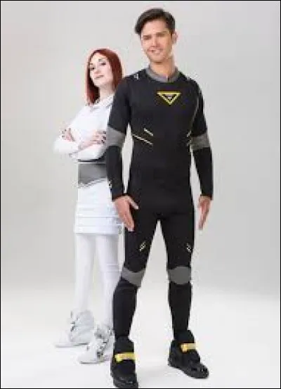 Quels autres personnages sont des androïdes ? 
(sauf Roby et Franky)