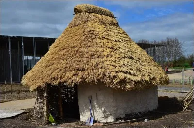 En quelle année se termine le Néolithique ?