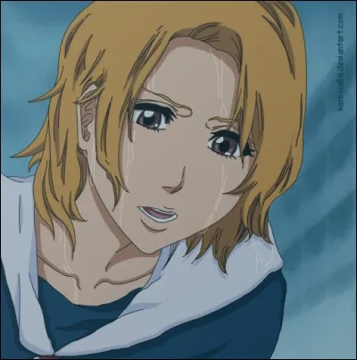 Sur cette photo je suis assez jeune, je l'avoue. Mais ce qui n'empêche que j'étais déjà très forte ! Malheureusement je suis morte tuée par un Hollow, laissant mon fils, mes deux filles ainsi que mon mari seuls. Au fait, qui est mon fils ?