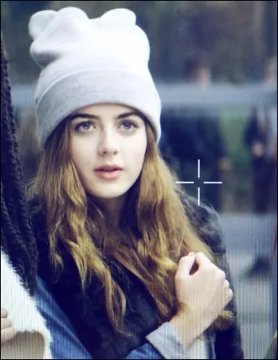 Comment s'appelle le petit ami d'Anaïs ?