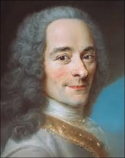 Écrivain et philosophe qui a marqué le XVIIIe siècle, né en 1694 à Paris, François-Marie Arouet, dit Voltaire, est le représentant le plus connu de la philosophie des Lumières, et sera à son époque le chef de file du parti philosophique. Quel peintre portraitiste et pastelliste l'a représenté dans cette toile peinte vers 1751, que l'on peut admirer au château de Fernay-Voltaire, dans l'Ain ?