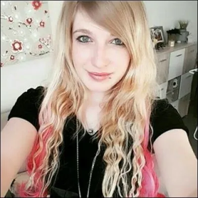 Qui a été le petit ami de Devovo ?