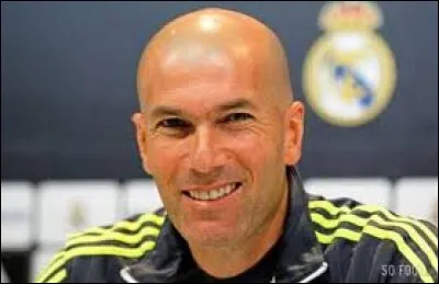 De quelle équipe Zidane est-il l'entraîneur ?