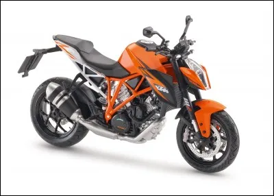 Quel est le prix d'une KTM 390 Duke E4 ?