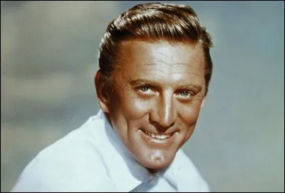 C'est une chaine de parfumerie allemande ayant son si&egrave;ge &agrave; Hagen.En illustration : L'acteur qui incarne Van Gogh dans "La vie passionn&eacute;e de Vincent Van Gogh".