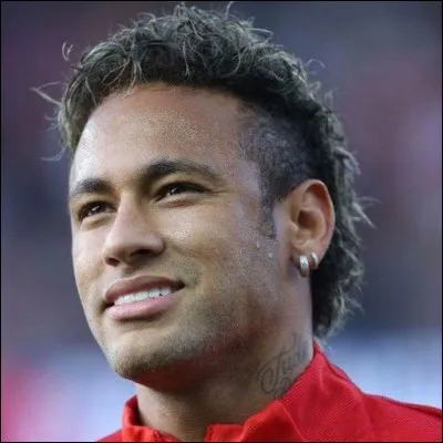 Dans quels clubs a joué Neymar Jr ?