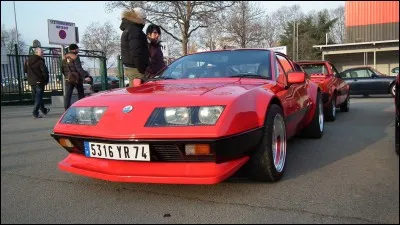 Automobile. On dirait une ...