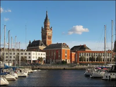 Quel est l'évènement le plus connu de la ville de Dunkerque ?