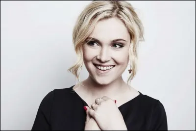 Comment s'appelle cette actrice ?