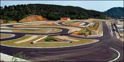Dans quel département est le circuit d'Alès ?