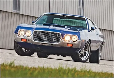 Quel est le modèle de cette Ford ?