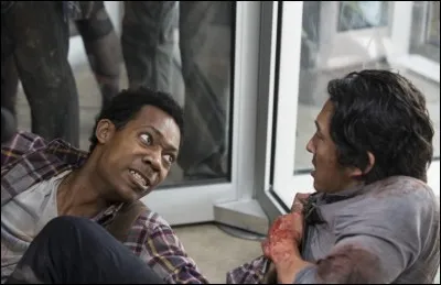 Comment s'appelle l'ami que Beth rencontre à l'hôpital ?