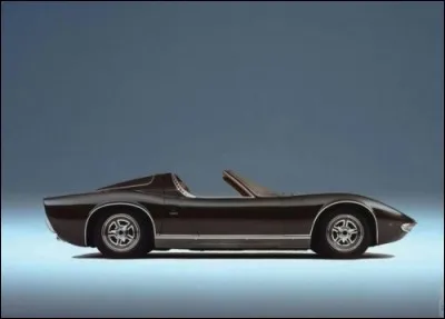 Aussi belle en roadster qu'en coupé ! Qui est le créateur du design de la Miura ?