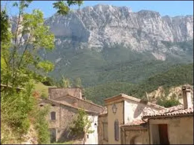 Village d'Auvergne-Rh&ocirc;ne-Alpes, Romeyer se situe dans le d&eacute;partement ...