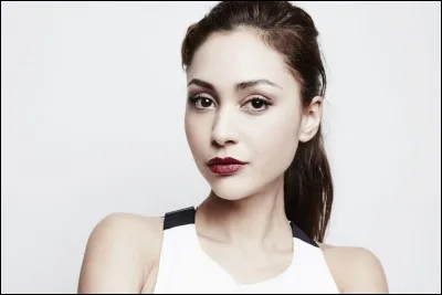 Comment s'appelle cette actrice ?