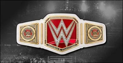 Qui est la championne féminine de Raw ?