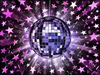 Qui chantait "Un peu plus près des étoiles, au jardin de lumière et d'argent..." ?