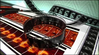 Film à ne pas projeter aux chauves.