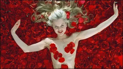 Teinte les films de rose.