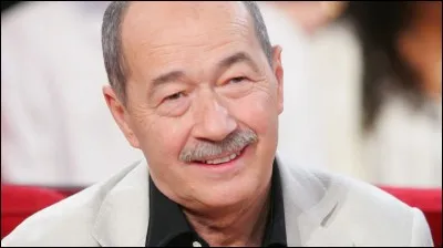 Terminez les paroles de la chanson "Sois Erotique". D'puis qu'elle est montée à Paris - Emmanuelle, elle veut qu'on l'appelle ...