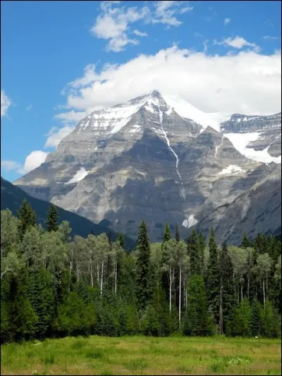 Que la montagne est belle, chantait Jean Ferrat. Viens sur la montagne, chantait Marie Laforêt. Et Pascal Danel chantait Les neiges du Kilimandjaro. Qu'allez-vous choisir ?