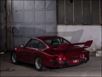 Cette Porsche de 1983 est une...
