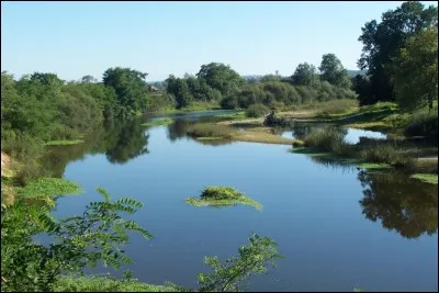 L comme Loire. une seule de ces rivières est un affluent de la rive droite de la Loire. Laquelle ?