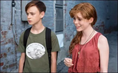 Qui est la jeune fille sur la photo ?