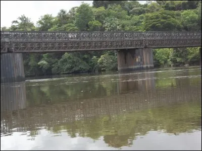 Quel pays possède la plus grande réserve d'eau douce du monde ?