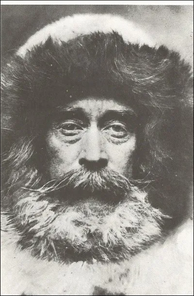 Voyagea sur le Roosevelt :