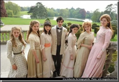 « Bernard d'Algouvres » est le pseudonyme d'un écrivain français à la recherche du temps perdu. Quel était son vrai nom ?