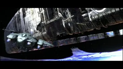 John 117 et Thel Vadamee découvrent qu'un nouveau halo appelé 04B était en construction et qu'il remplacerait le halo détruit pendant la bataille de l'installation 04. Que décident-ils de faire ?