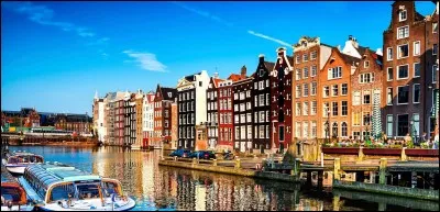 De quel pays Amsterdam est-elle la capitale ?