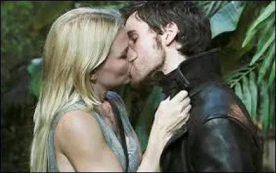 Dans quel épisode Emma embrasse-t-elle Killian pour la première fois ?