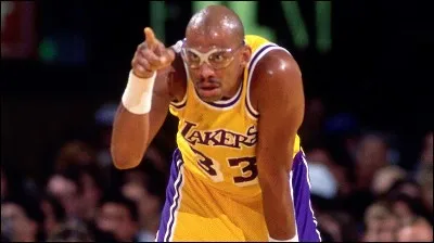 Ce joueur est Magic Johnson