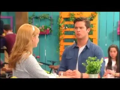 Comment s'appellent la m&eacute;chante et son assistant ?