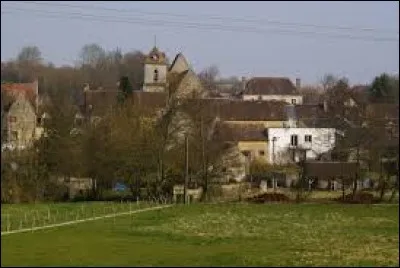 Commune Eurélienne, dans la région naturelle du Perche, Souancé-au-Perche se trouve en région ...